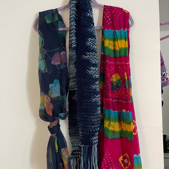 3 Beautifullllll scarf for the price of one - Picture 1 of 6